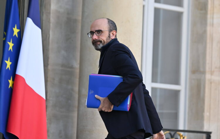 Le directeur général de la DGSE s’est rendu lundi à Alger
