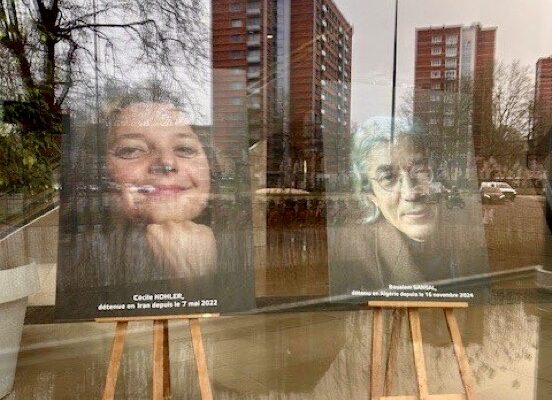 Xavier Bertrand affiche un soutien actif à Cécile Kohler et Boualem Sansal