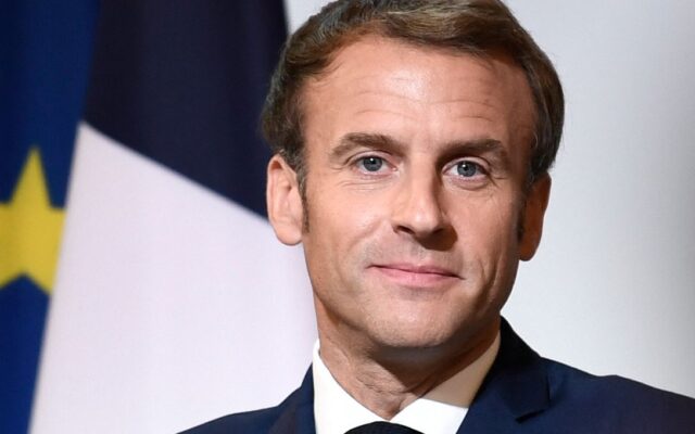 Emmanuel Macron s’adressera aux Français à 20h «dans ce moment de grande incertitude»