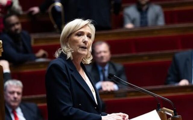 La résolution du RN dénonçant l’accord de 1968 avec l’Algérie adoptée