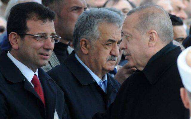 Le maire d&rsquo;Istanbul défie Erdogan