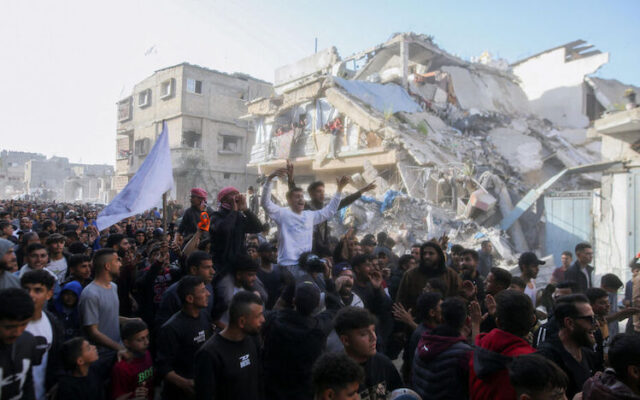 Des manifestants à Gaza crient « Hamas dehors ! »