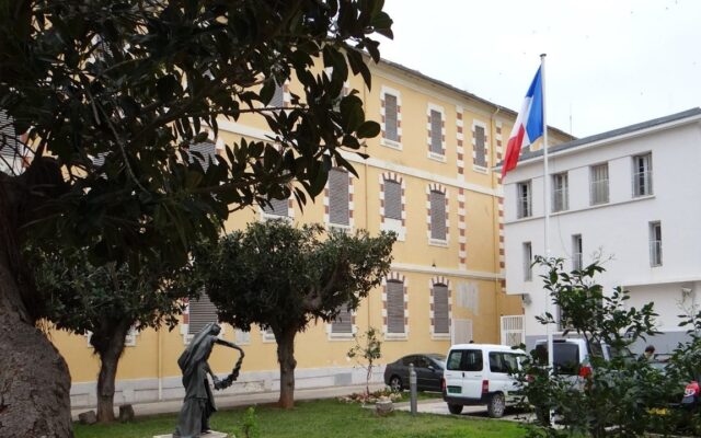 Alger évoque « une affectation dans des conditions irrégulières »