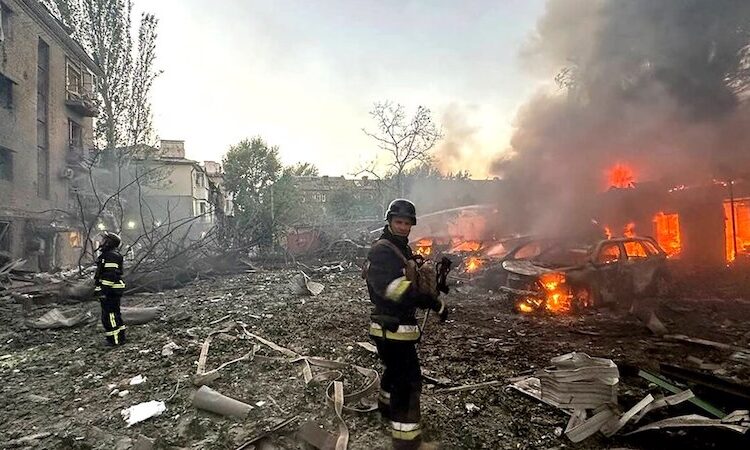 Une frappe de drones russes fait 47 blessés à Zaporijia