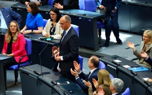 Le nouveau chancelier allemand se voit déjà en leader de l&rsquo;UE