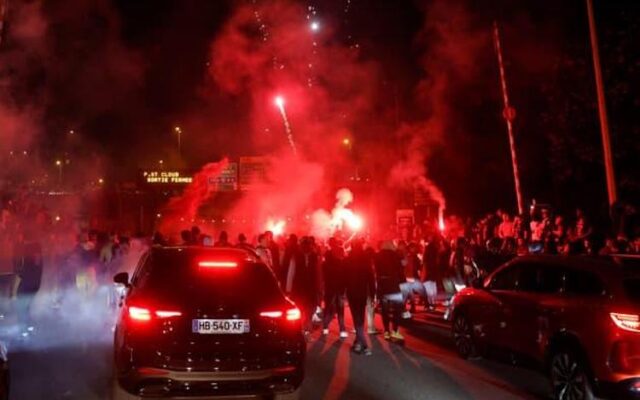 Bayern-PSG : 23 policiers légèrement blessés et 127 interpellations dans l&rsquo;agglomération parisienne annonce Nuñez