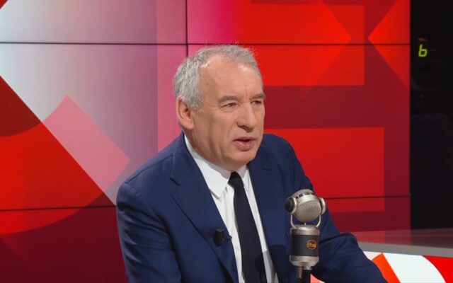 Bayrou va demander « un effort à tous les Français » mais ne dit pas comment
