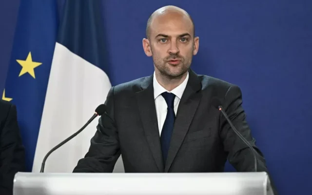 Guerre au Moyen-Orient : la France « prête à participer » à la défense de ses alliés dans la région