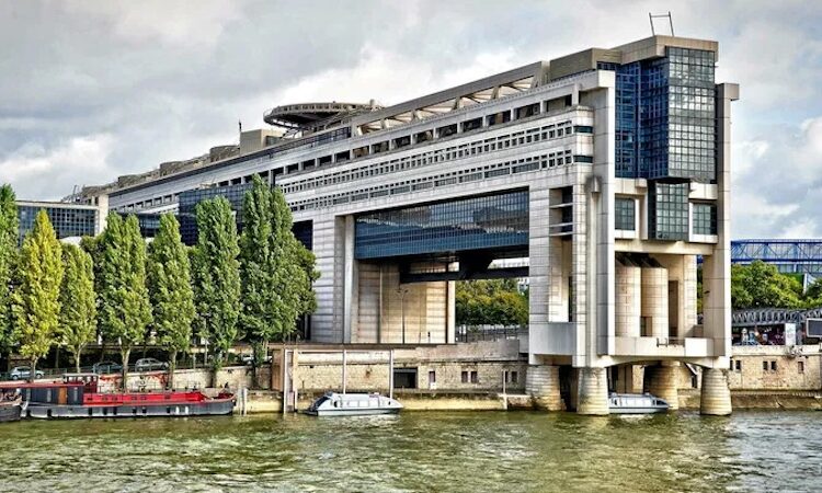 Bercy commence à contacter les contribuables victimes de la fuite massive de données