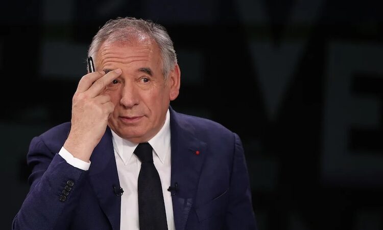 L’interdiction de la vente de couteaux aux mineurs effective « dans les 15 jours »