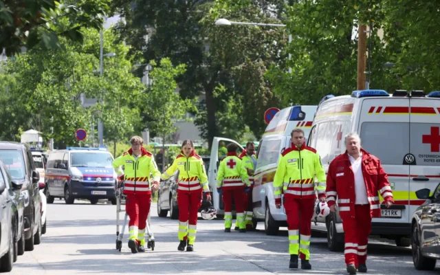Il tire dans son ancien lycée et fait dix morts
