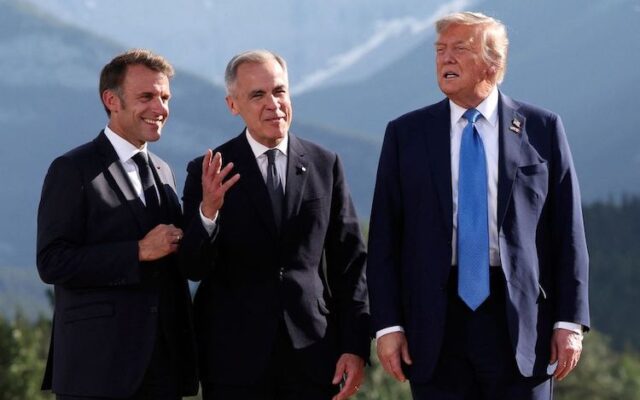 « Emmanuel se trompe toujours »