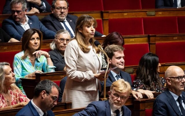 Le parquet de Paris confirme l’examen d’un signalement visant la députée Caroline Yadan