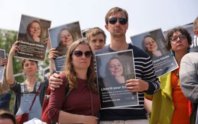 Cécile Kohler et Jacques Paris inculpés d’espionnage pour le compte d’Israël