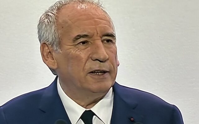 Le Premier ministre présente « un plan stop à la dette »