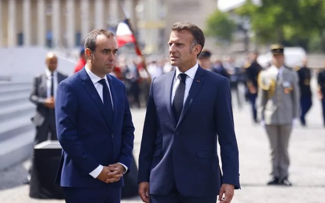 Macron demande à Lecornu de mener « d’ici mercredi soir d’ultimes négociations »