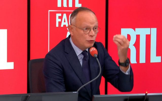 Édouard Philippe suggère à Emmanuel Macron «une présidentielle anticipée»