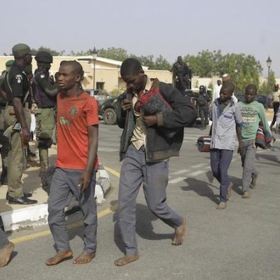 Islamisme : des dizaines d’écoliers enlevés par des jihadistes dans le nord-est du Nigeria