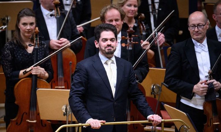 Un concert de l&rsquo;Orchestre philharmonique d&rsquo;Israël perturbé à Paris par des activistes propalestiniens