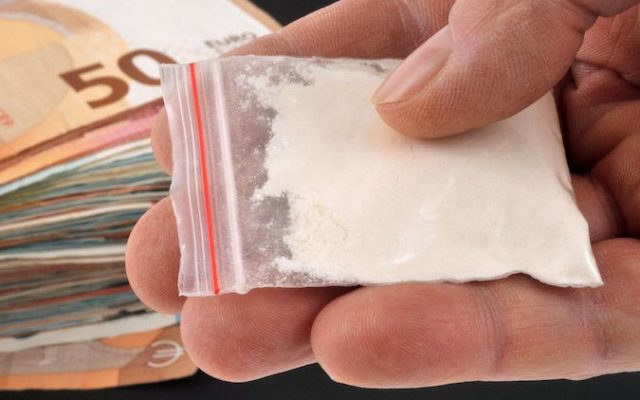 Emmanuel Macron accuse les «bourgeois des centres-villes» de financer le narcotrafic