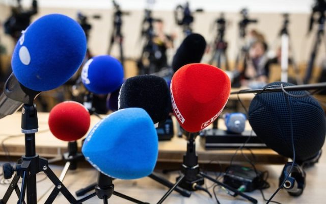 Un « label » pour les médias, l&rsquo;inquiétante idée d’Emmanuel Macron