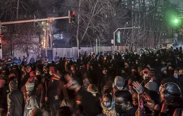 Iran : Un massacre est en cours en Iran, au moins 192 morts selon une ONG