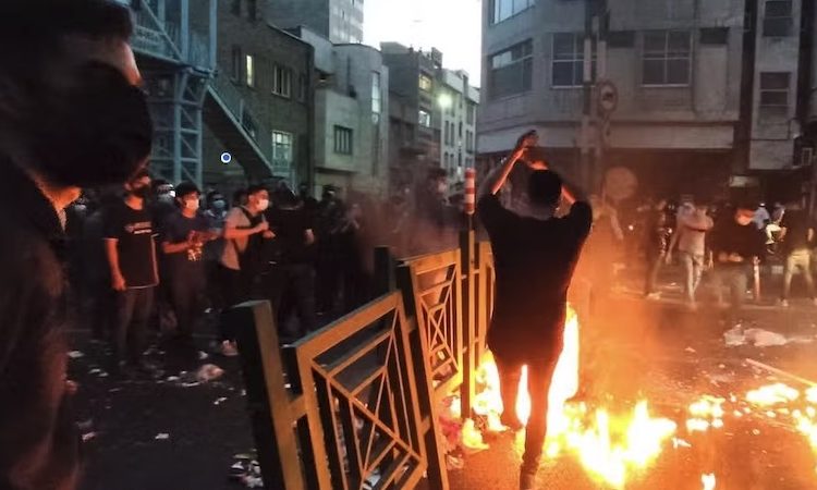 « Ce qui fut sera ; ce qui s’est fait, se refera ; et il n’y a rien de nouveau sous le soleil »