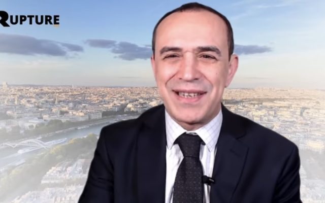 Rupture TV : les islamistes visent les yeux des manifestantes en Iran