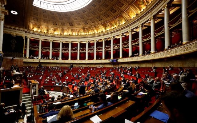 L&rsquo;Assemblée nationale observe une minute de silence à la mémoire de Quentin Deranque