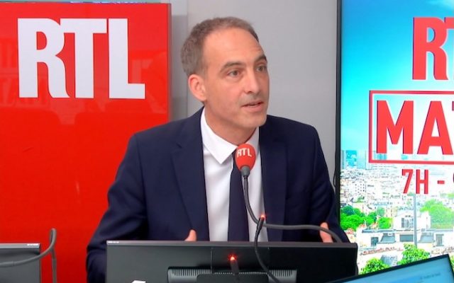 Raphaël Glucksmann dénonce « une responsabilité des dirigeants politiques qui attisent la haine »