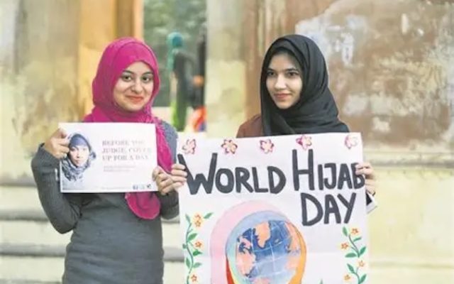Une « journée mondiale du hidjab », l&rsquo;internationale islamiste à l&rsquo;œuvre