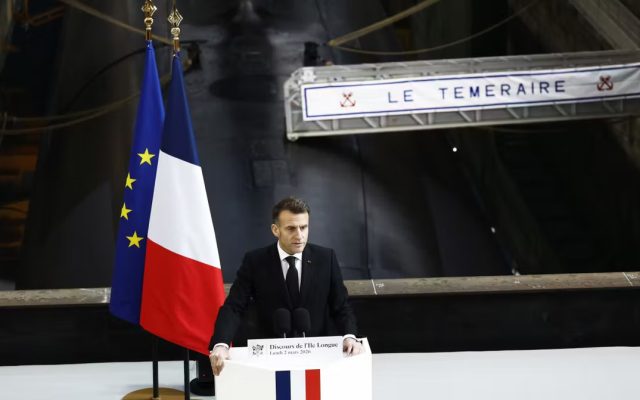 Emmanuel Macron annonce « ordonner d&rsquo;augmenter le nombre de têtes nucléaires » détenues par la France