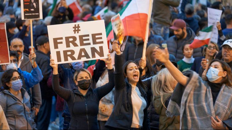 Secourir nos amis qui nous appellent est-il de l&rsquo;ingérence ?