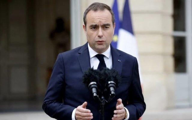 Sébastien Lecornu interdit les chaudières à gaz et met le paquet sur l&rsquo;électrification du pays
