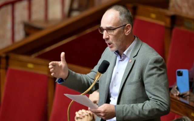 «Petites phrases délétères» , « saillies répétées de Jean-Luc Mélenchon » : le député de Gironde Loïc Prud’homme quitte La France insoumise