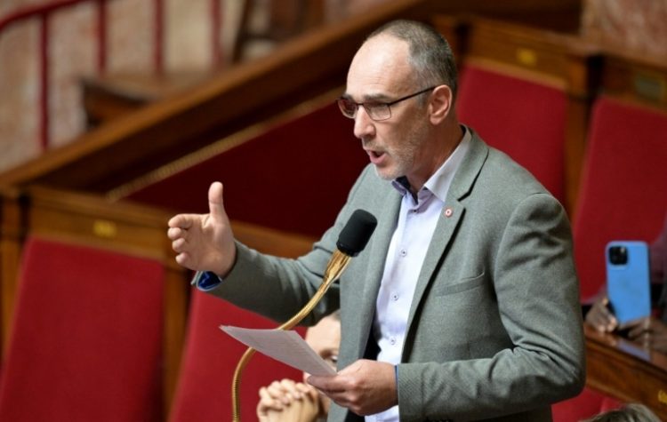 «Petites phrases délétères» , « saillies répétées de Jean-Luc Mélenchon » : le député de Gironde Loïc Prud’homme quitte La France insoumise