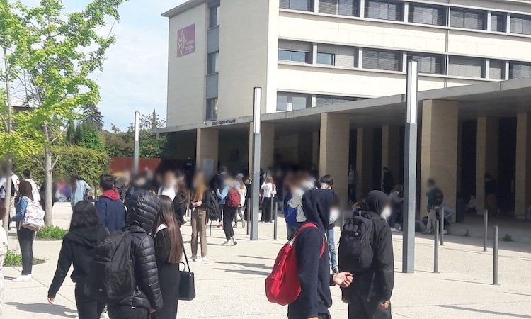 Enseignant lynché à Montpellier : les profs entre violence des élèves et violence institutionnelle