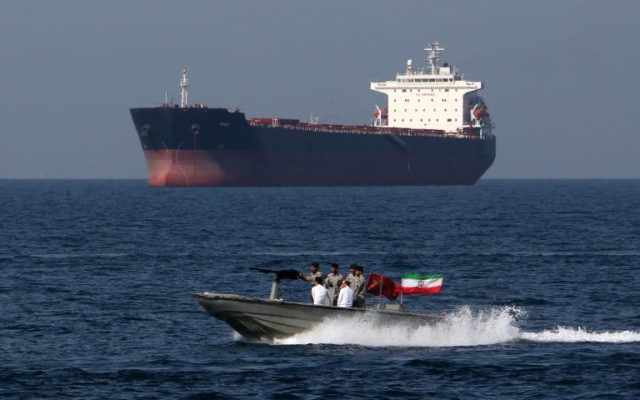 Guerre au Moyen-Orient : L&rsquo;Iran referme le détroit d&rsquo;Ormuz en réaction au maintien du blocus américain