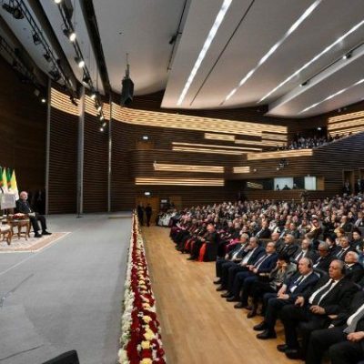 Le pape en Algérie : « L&rsquo;avenir appartient aux hommes et aux femmes de paix »