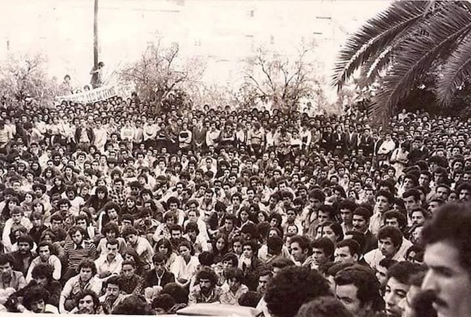 La Kabylie a défié la dictature algérienne le 20 avril 1980 pour revendiquer une Algérie libre et démocratique