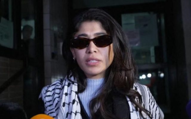 Rima Hassan de nouveau convoquée ce matin dans les locaux de la police judiciaire de Paris