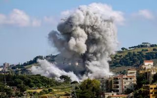 Guerre au Moyen-Orient : les Etats-Unis frappent à nouveau l&rsquo;Iran, en dépit du cessez-le-feu et des négociations en cours