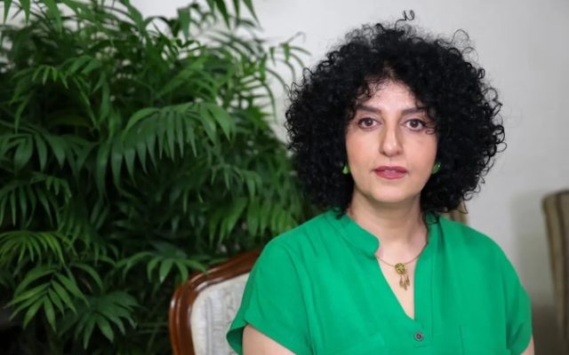 Narges Mohammadi, Prix Nobel de la paix, entre la vie et la mort en détention en Iran