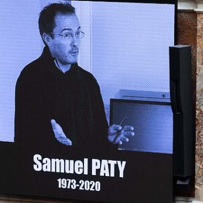 Samuel Paty attaqué outre-tombe