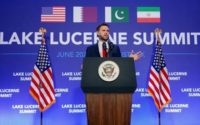 Accord au Moyen-Orient : Les États-Unis lèvent leurs sanctions sur le pétrole iranien, une “aubaine” pour Téhéran