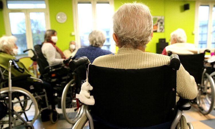 Les Français s’interrogent sur la gestion de la journée de solidarité et son fléchage initial : combien, et où vont les fonds ?