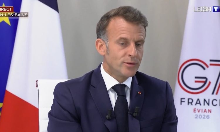 Guerre en Iran, l’Ukraine, affaire Lyhanna, présidentielle : ce qu’il fallait retenir du passage de Macron au 13 heures de de TF1