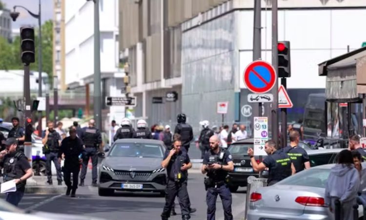 Face aux fanatiques, la République ne pliera jamais
