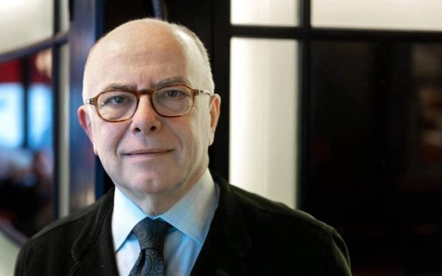 Présidentielle 2027 : Bernard Cazeneuve décline la primaire socialiste et se déclare candidat