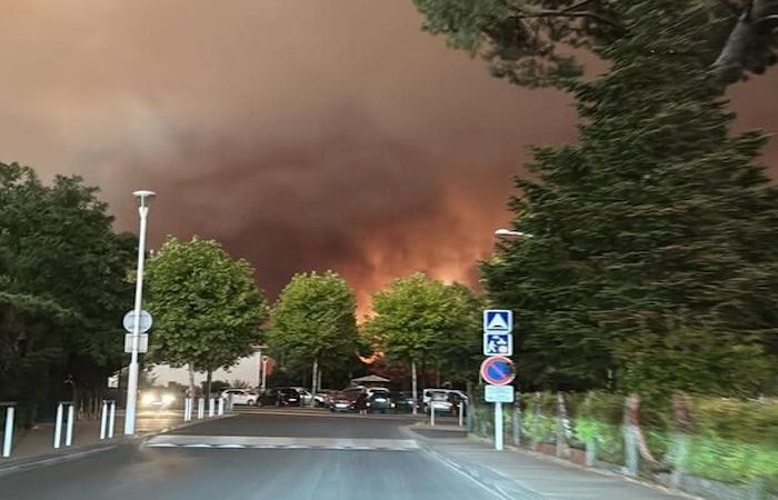 Incendie en Gironde : un feu « XXL, imprévisible » selon la préfète ; plusieurs feux ravagent des zones de végétation dans le sud de la France